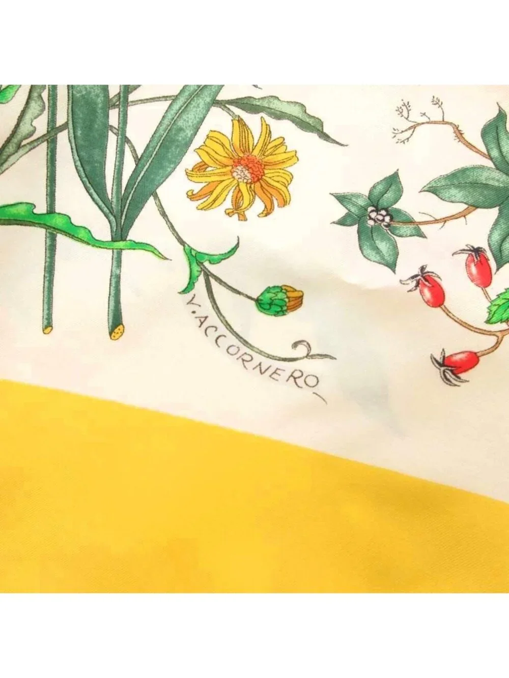 Gucci Scarf Botanical Pattern Silk Yellow